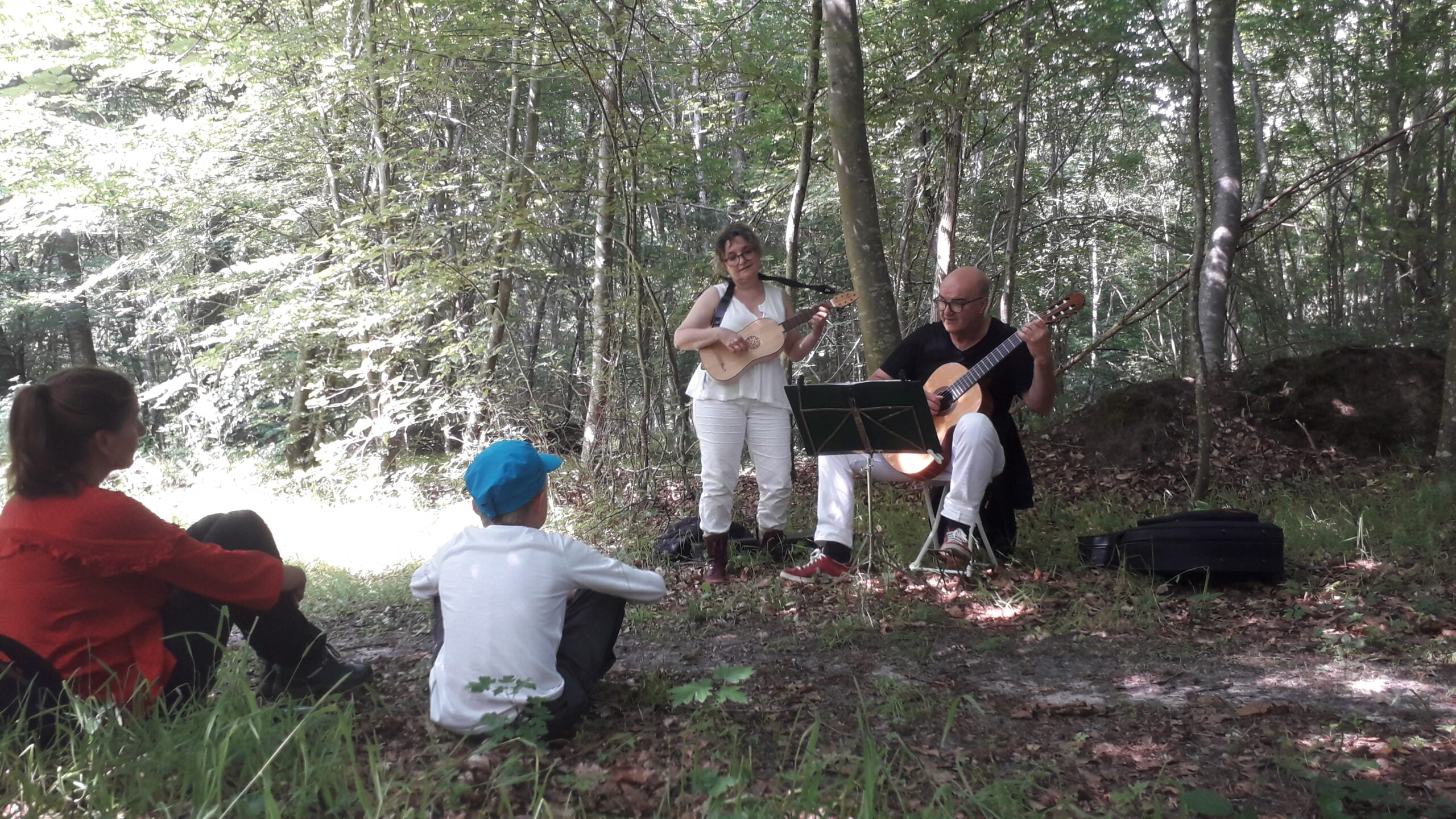 Bain de forêt musical en famille